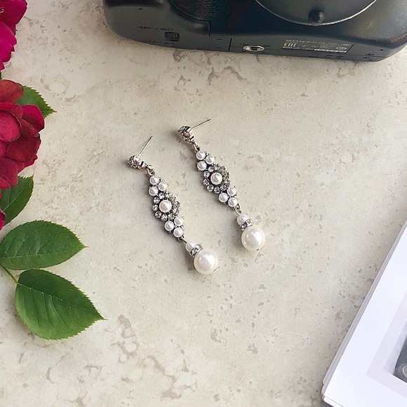 Wedding Bridal Earrings - Picture 4 of 5